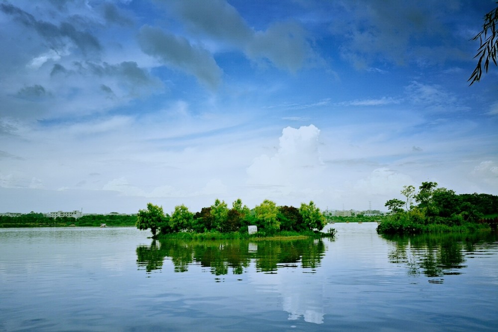 1688630310920652.jpg 湖海.jpg